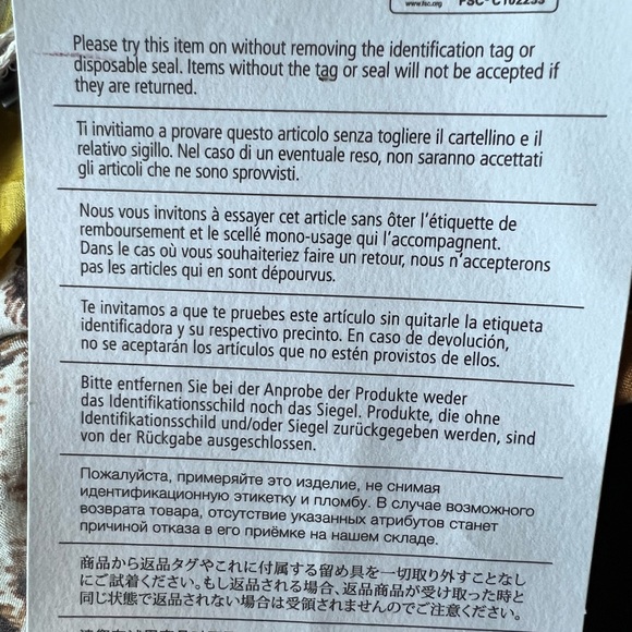 Dolce & Gabbana Scarf large 100% Cotton Animal Print 30” X 70” New with Tags - Picture 15 of 15